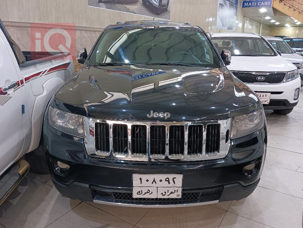 جیپ گراند شیرۆکی